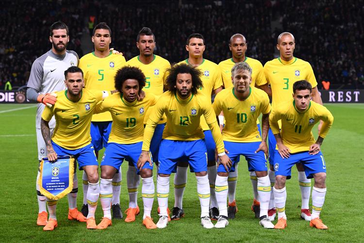 巴西队vs智利队的相关图片